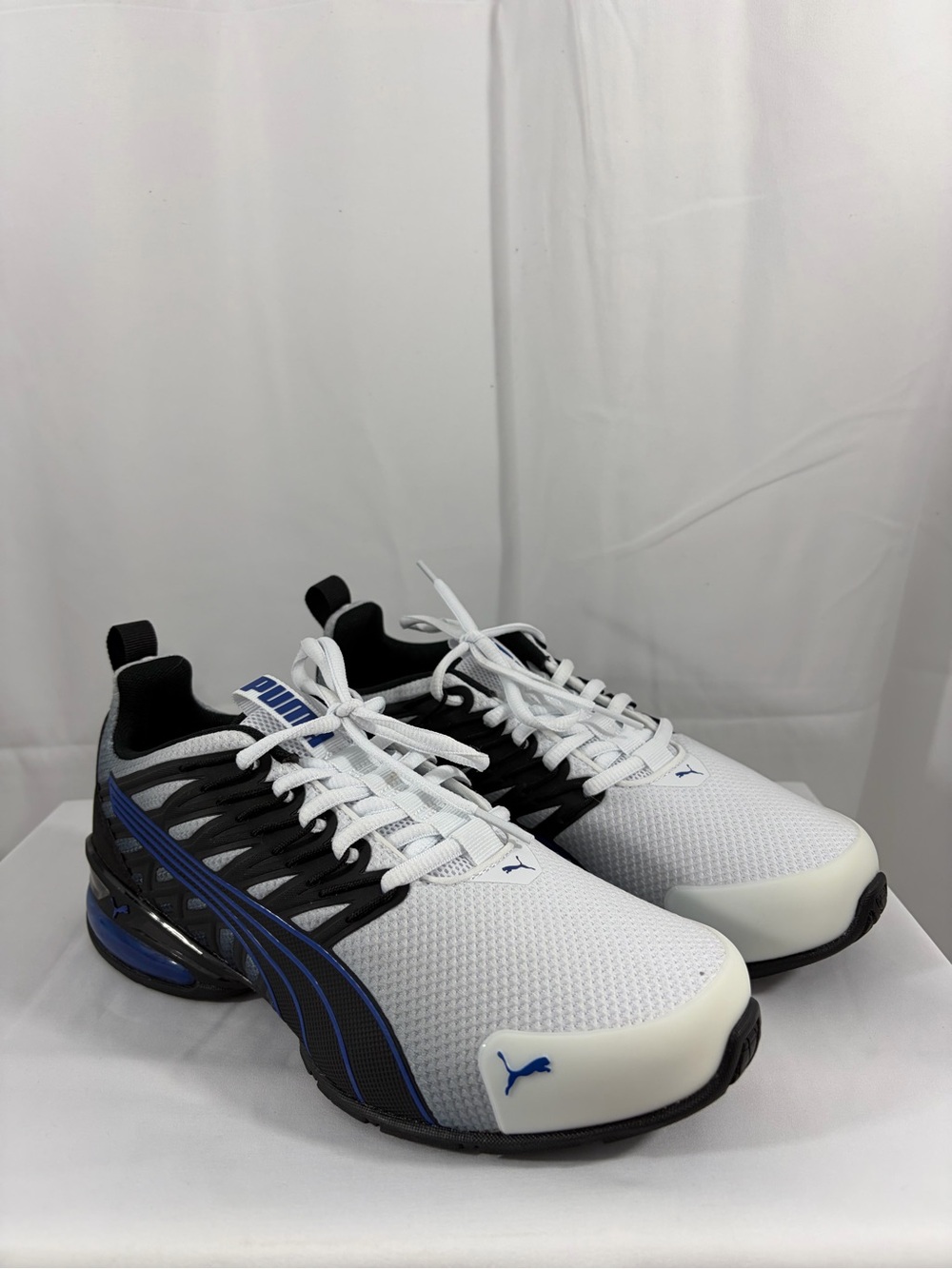 NWT Puma Junior Size 6 Black and Gray Sneakers with Blue Accent
